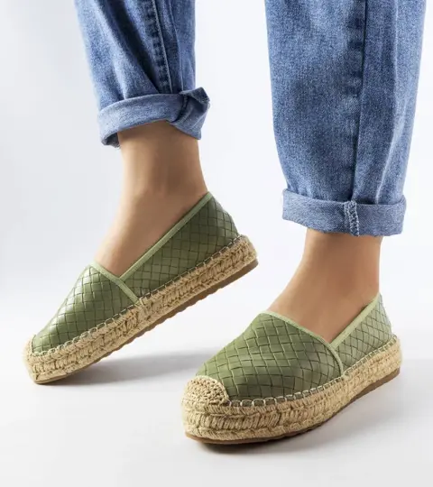 Zelené espadrilky zdobené reliéfem Geoffrey