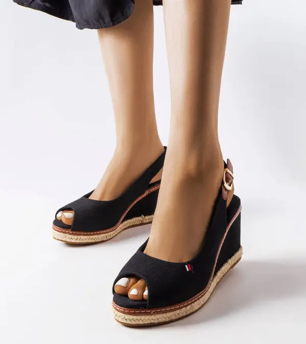 Černé espadrilky na platformách Lalia