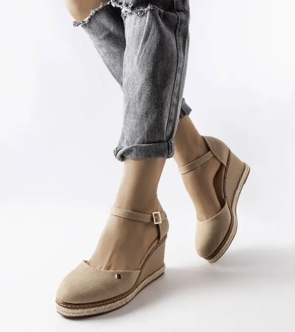 Béžové espadrilky na platformách Adelinda