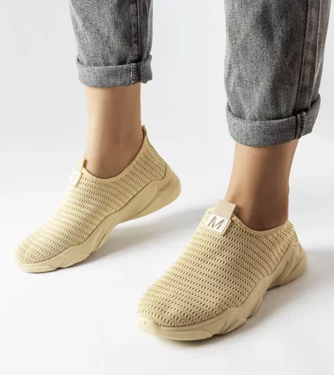 Béžové slip-on tenisky Azalee