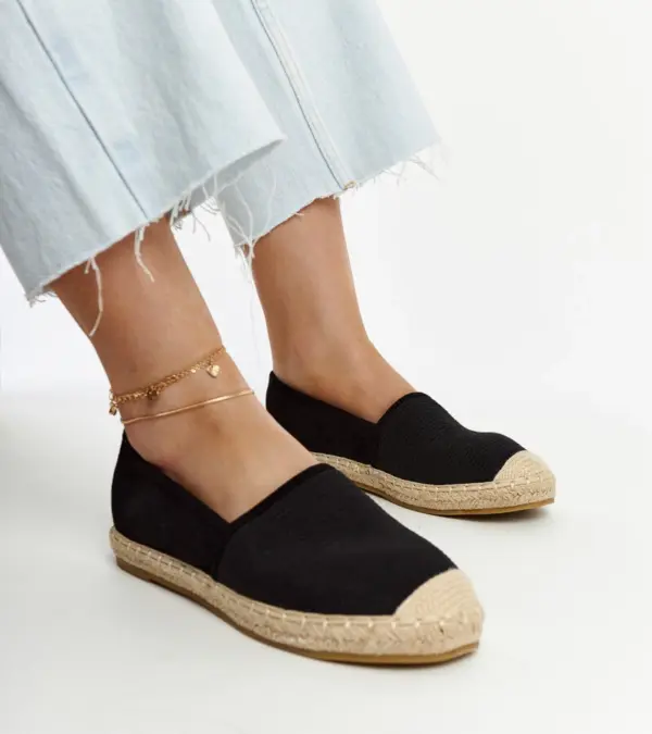 Černé espadrilky s leskem na platformě Ming