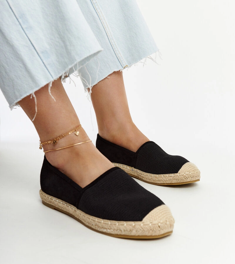 Černé espadrilky s leskem na platformě Ming