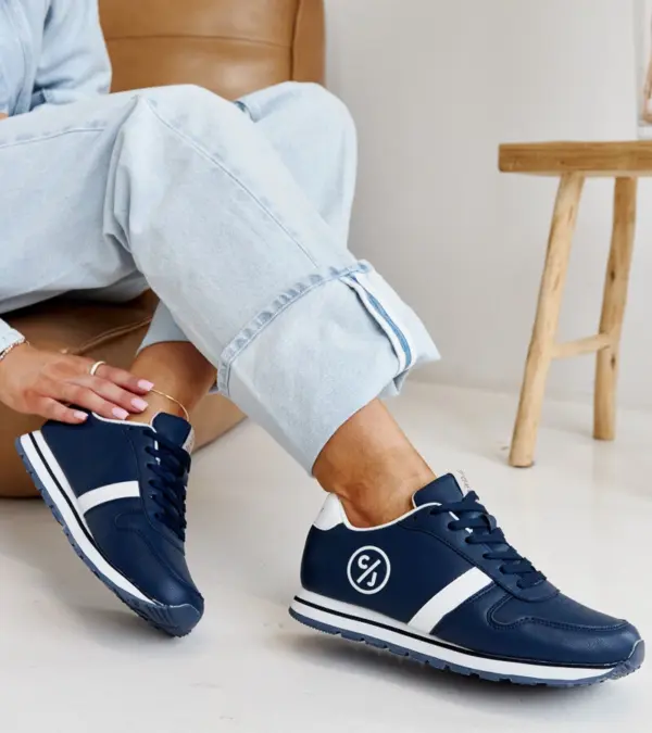 Dámské námořnické modré tenisky CROSS JEANS