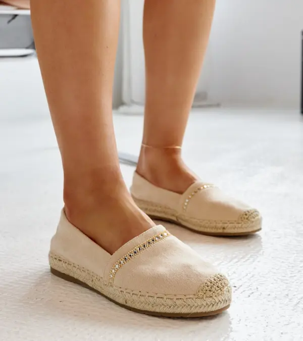Světle béžové espadrilky s kubickými zirkony Abia