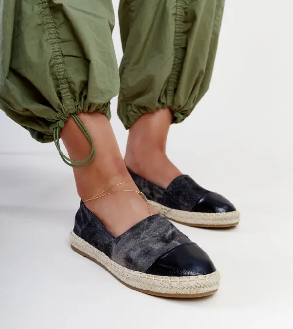 Černé lesklé espadrilky Surana