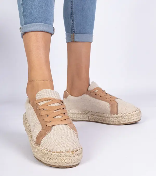 Hnědé dámské šněrovací espadrilky Malsi