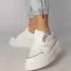 Bílé tenisky s látkovou vsadkou Miruna