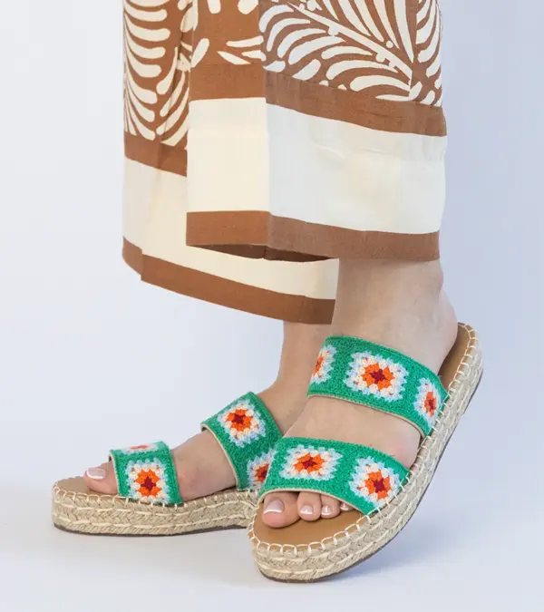 Zelené vyšívané espadrilky Lelis