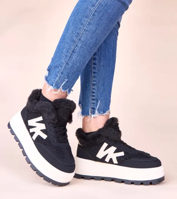Černé zateplené tenisky s kožíškem Nicha