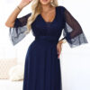 Tmavě modré třpytivé plus size maxi šaty s tylovými rukávy