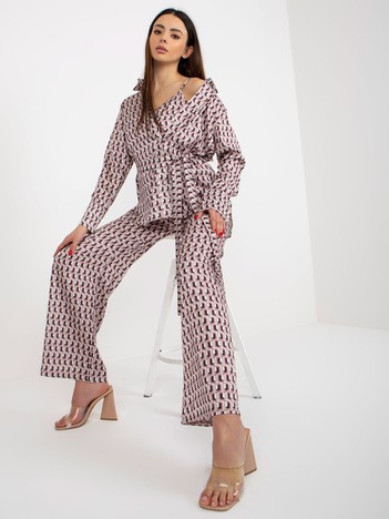 Béžovo-růžový elegantní třídílný komplet s košilí – AIKO