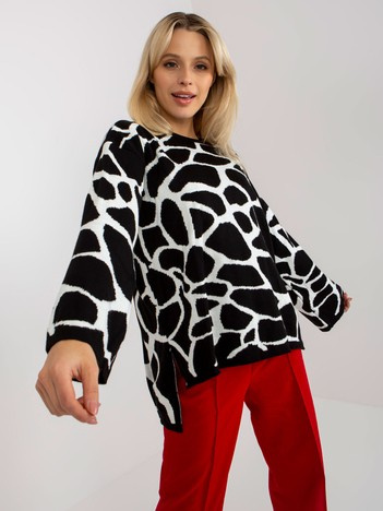 Bílo-černý vzorovaný oversize svetr DELILDA