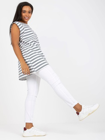 Bílo-šedý pruhovaný plus size top CAMELIANE