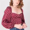 Vínová puntíkovaná crop halenka ORAVENNE