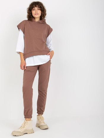 Hnědý třídílný casual komplet – BERILDA