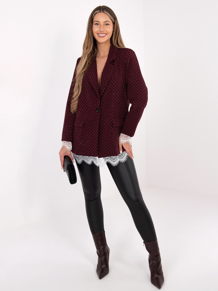 Burgundové elegantní sako s ozdobnými cvočky – QERIAELLE