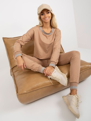 Camel dámský komplet s mikinou a kalhotami – AVELINA