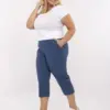 Tmavě modré kalhoty 3/4 plus size s pružným pasem – FENALIA