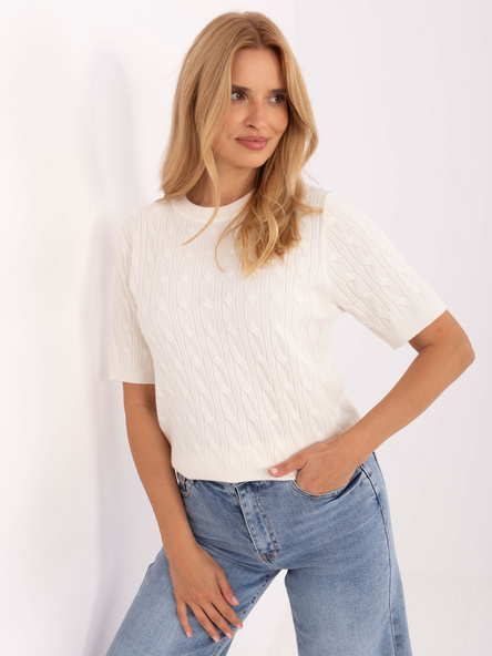 Ecru plus-size svetr ORVOKKI s copánkovým vzorem