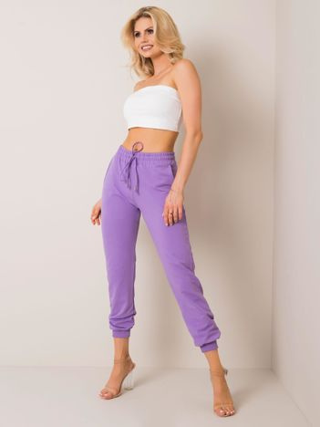 Fialové slim tepláky v basic stylu – CAVINA