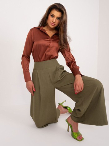 Khaki culottes kalhoty s kapsami – BASELLE