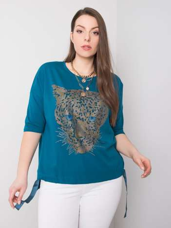 Petrolejový plus size top HERMELIS s leopardí aplikací