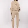 Béžový casual komplet s vázáním – CIRENE
