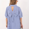 Bílo-tmavě modrá halenka VIVIANE s aplikacemi a nabíranými rukávy