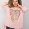 Světle růžový plus size top HERMELIS s aplikací