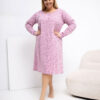 Tmavě růžová plus size noční košile MARICICA s puntíky
