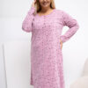 Tmavě růžová plus size noční košile MARICICA s puntíky