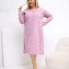 Tmavě růžová plus size noční košile MARICICA s puntíky