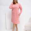 Broskvová plus size noční košile MARICICA s puntíky