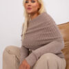 Tmavě béžový plus-size svetr FRANCES s odhalenými rameny
