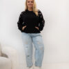 Černá plus-size mikina s výšivkou na rukávech RELEVANCE – DANARA
