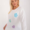 Ecru plus size top PATCHARIA s nášivkami