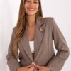 Tmavě béžové sako s vycpávkami v ramenou RUE PARIS – QUELAELLE