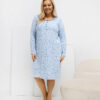 Světle modrá plus size noční košile RADANA s květinovým motivem