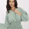 Pistáciová halenka PEPLINA s peplum lemem