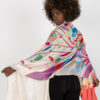 Světle žlutý elegantní šátek s dekorativním potiskem – JANA